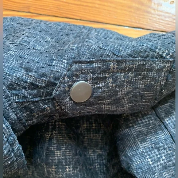 SALE! 24 hrs! Free People We The Free Moto Jacket Cheetah Print Size 2
Like New! - Picture 11 of 12